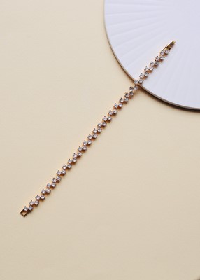 çapraz geçişli kare zirkon taş bileklik