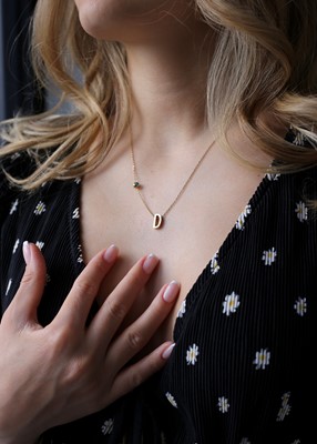 D harfli ve nazarlı çelik kolye