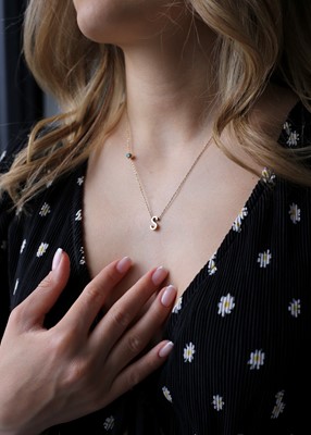 S harfli ve nazarlı çelik kolye