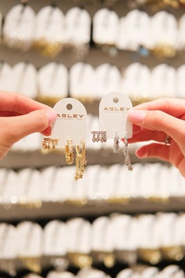 Taşlı Taşsız Yıldız Detaylı Üçlü Küpe Seti