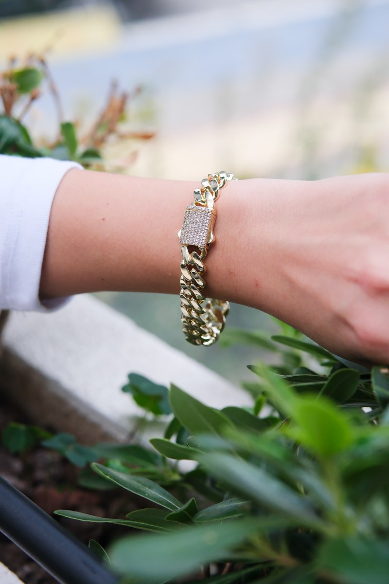 Kilit Detaylı Gold Zincir Bileklik