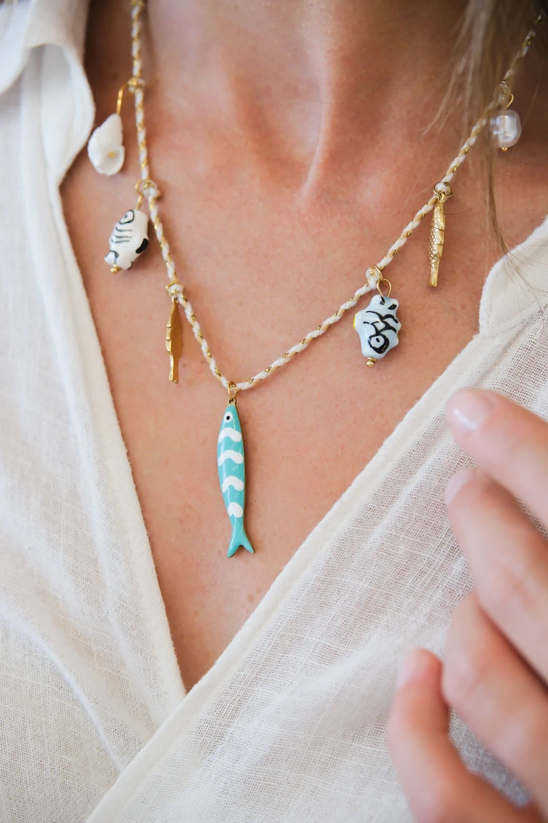 Balık Detaylı İp Kolye