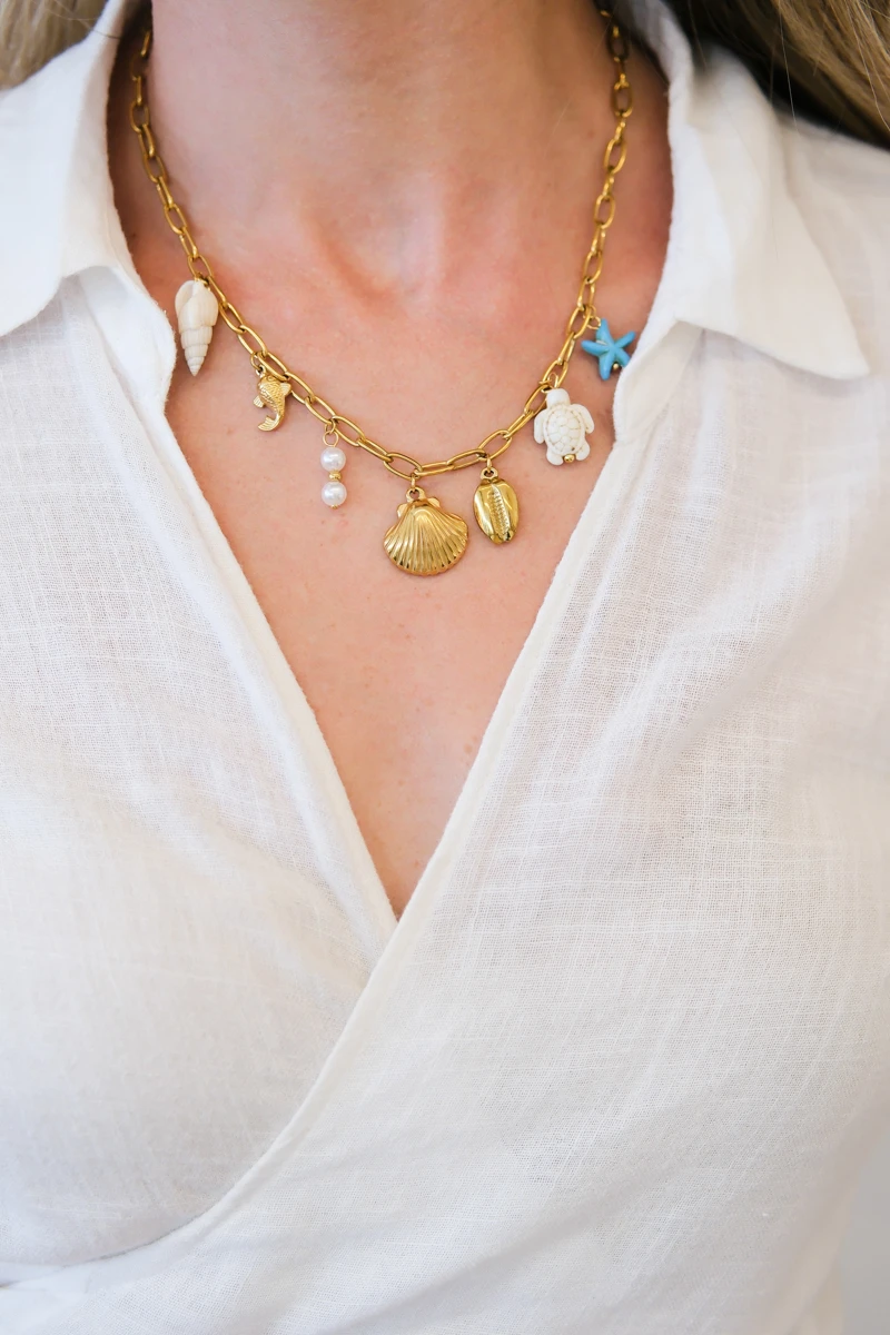 Deniz Kabuğu Detaylı Gold Zincir Kolye