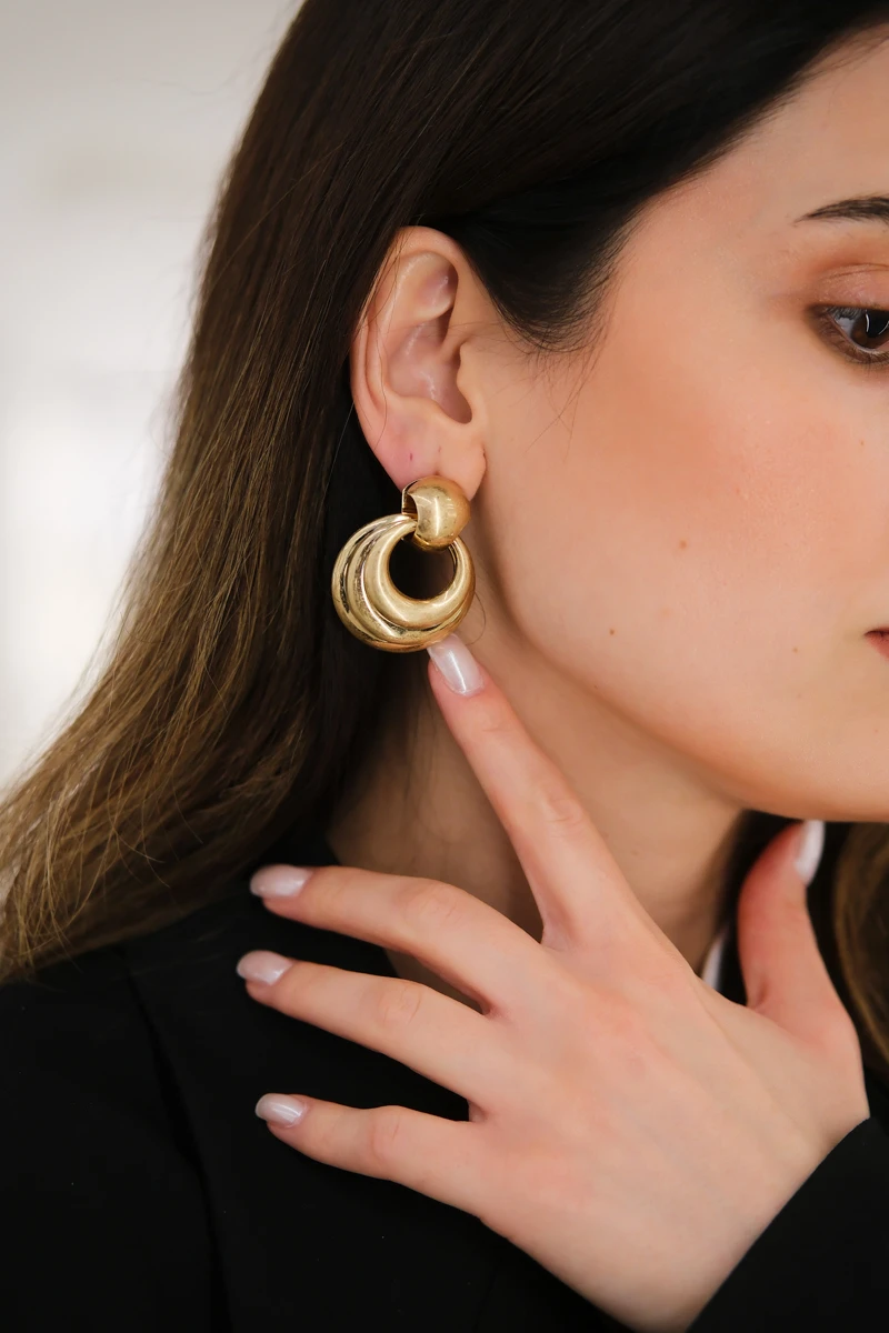 Üçlü Daire Birleşimli Tasarım Mat Gold Küpe