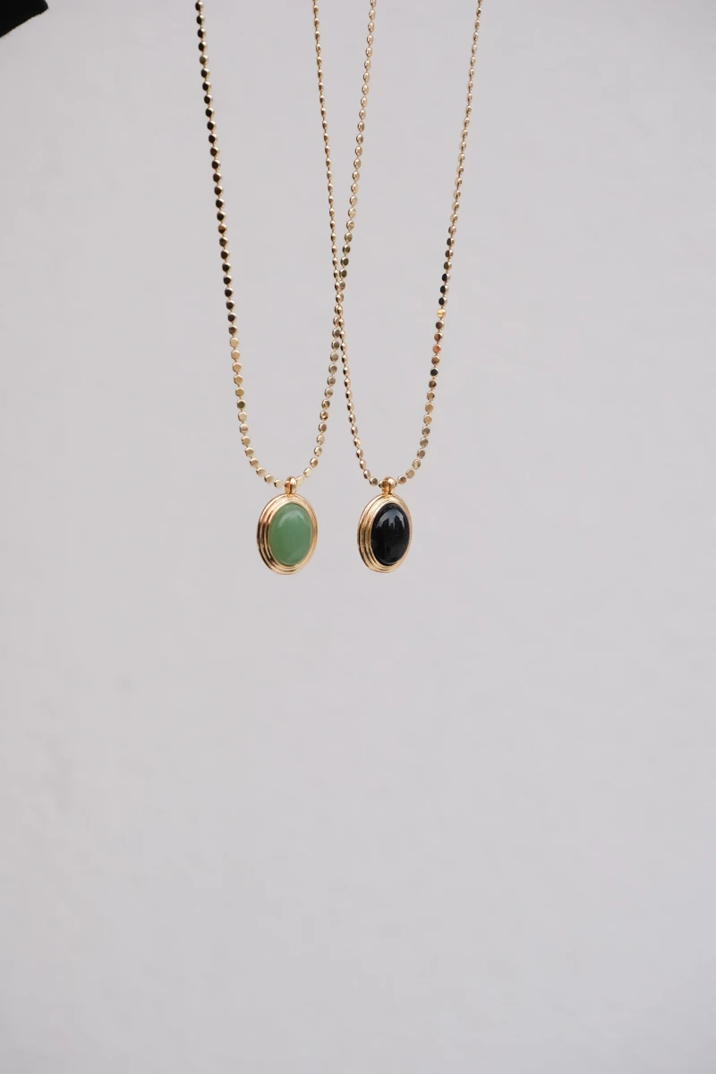 Büyük Oval Doğaltaş Uçlu Kısa Ezme Zincir Kolye