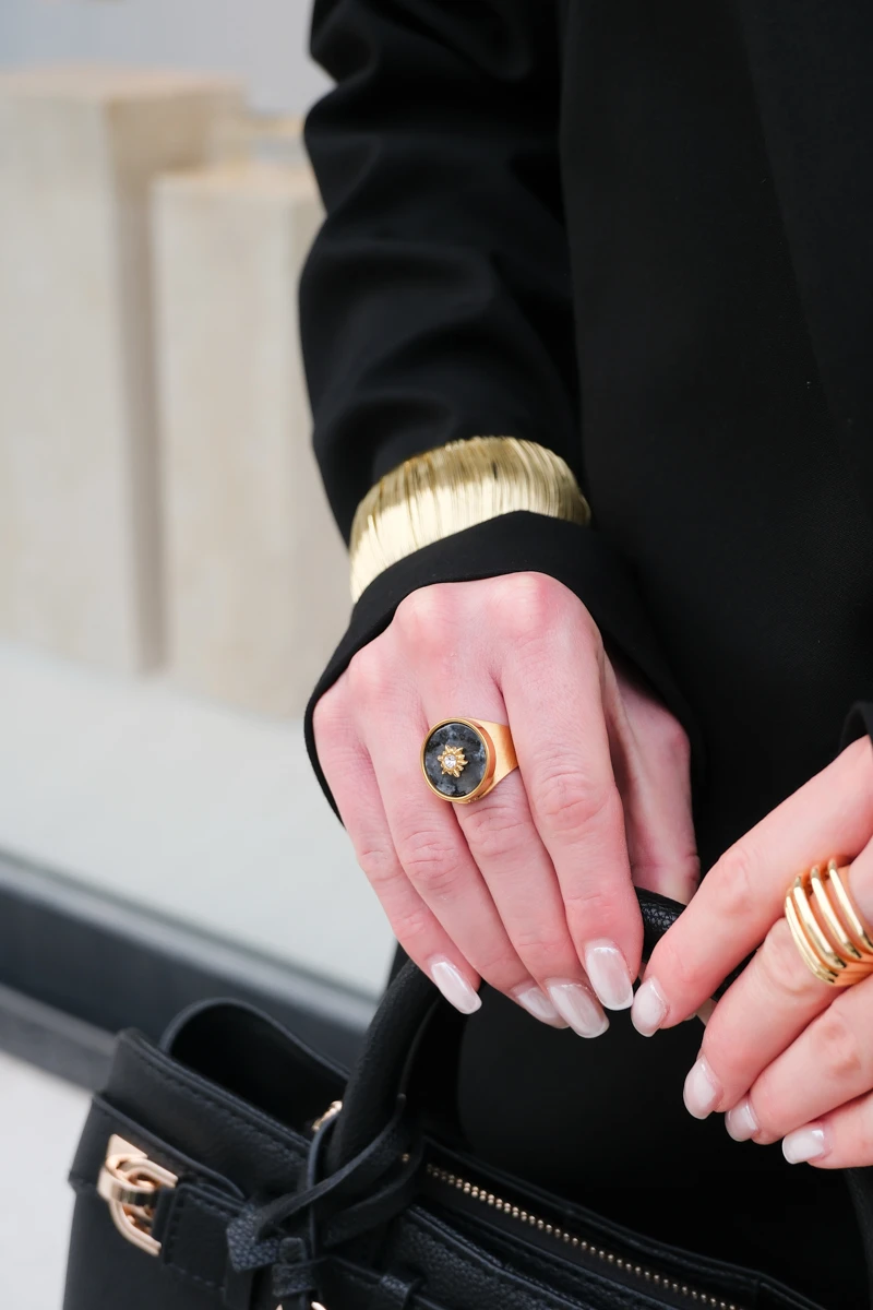 Doğaltaş Detaylı Ayarlanabilir Yuvarlık Yüzük