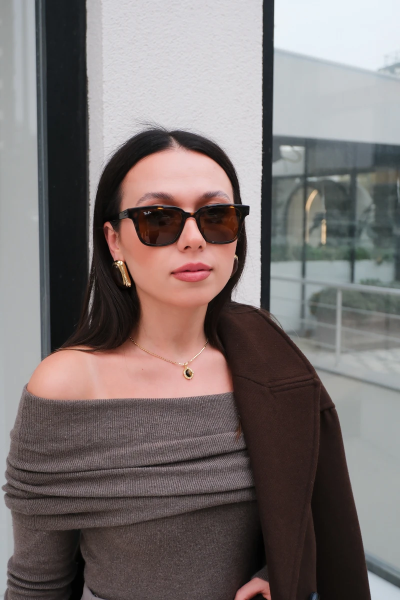 Doğaltaş Uçlu Kısa Ezme Zincir Kolye