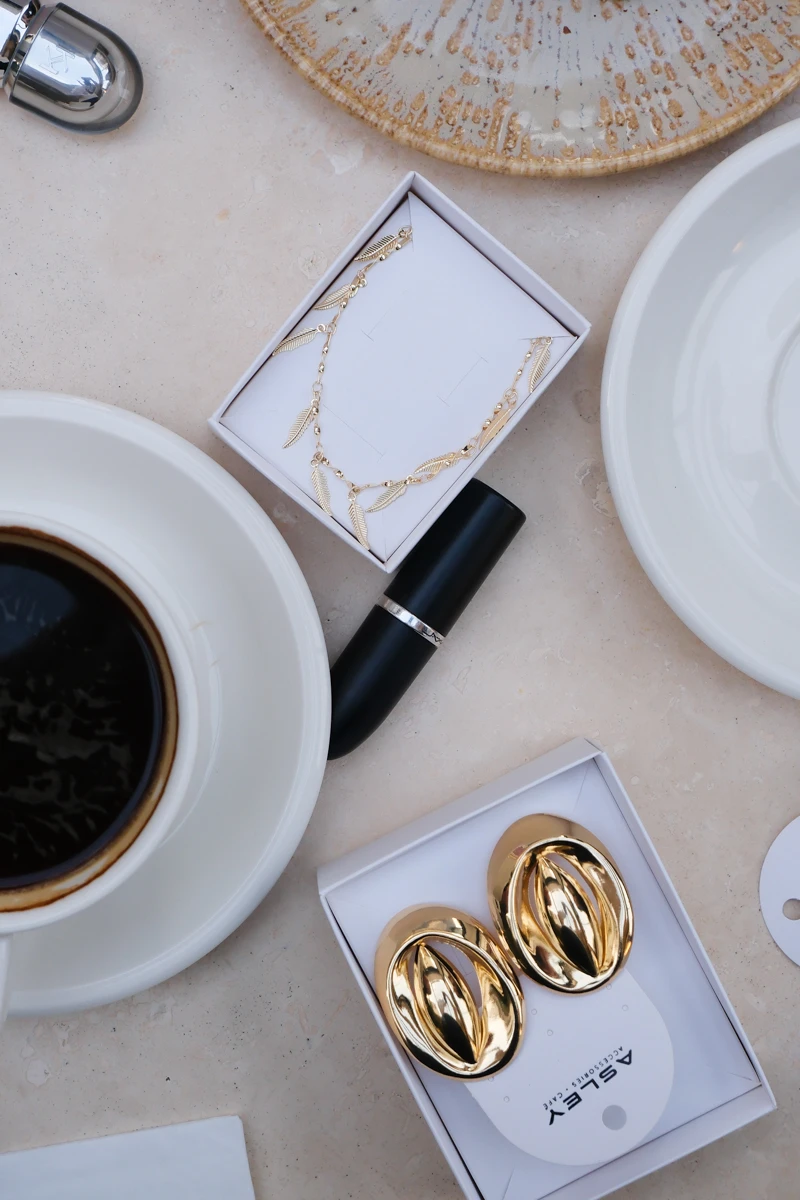 Kahve Çekirdeği Tasarım Sabit Metal Büyük Küpe