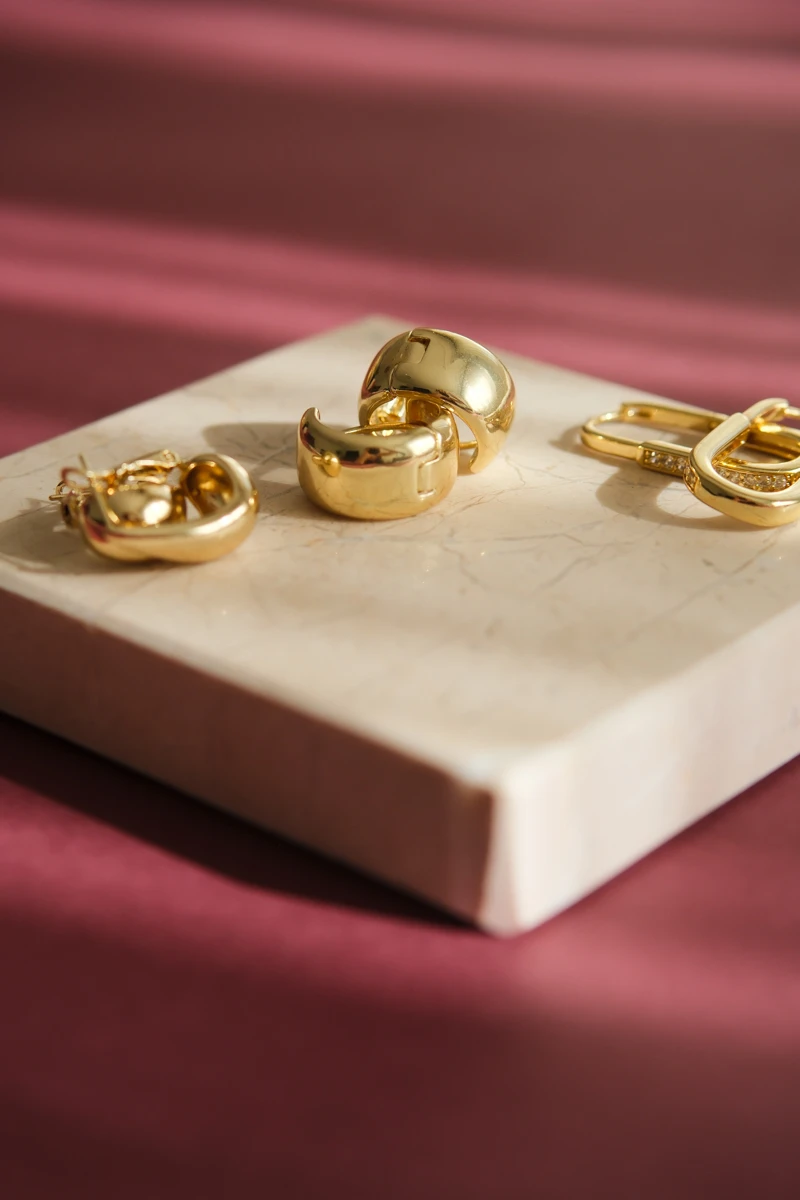 Kalın Bombeli Gold Halka Küpe