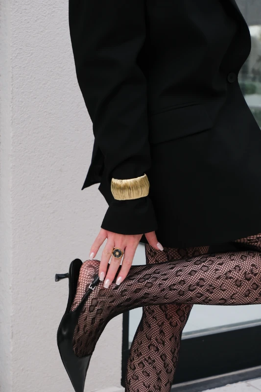 Çoklu Tel Görünümlü Yuvarlak Kelepçe