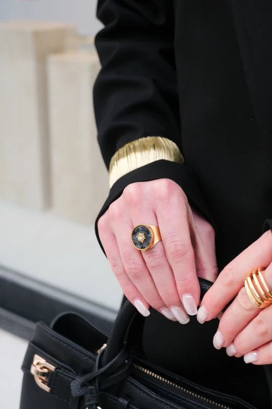 Doğaltaş Detaylı Ayarlanabilir Yuvarlık Yüzük