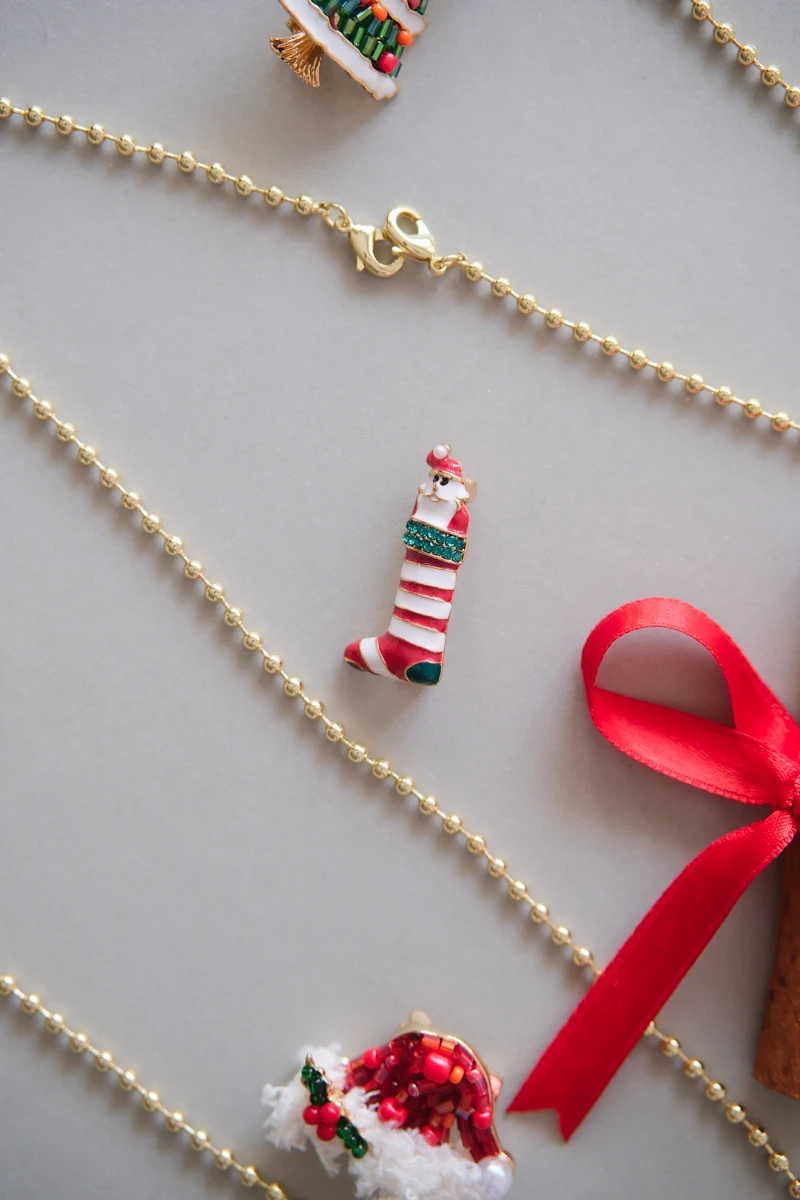 Noel Baba Şapkası Broş