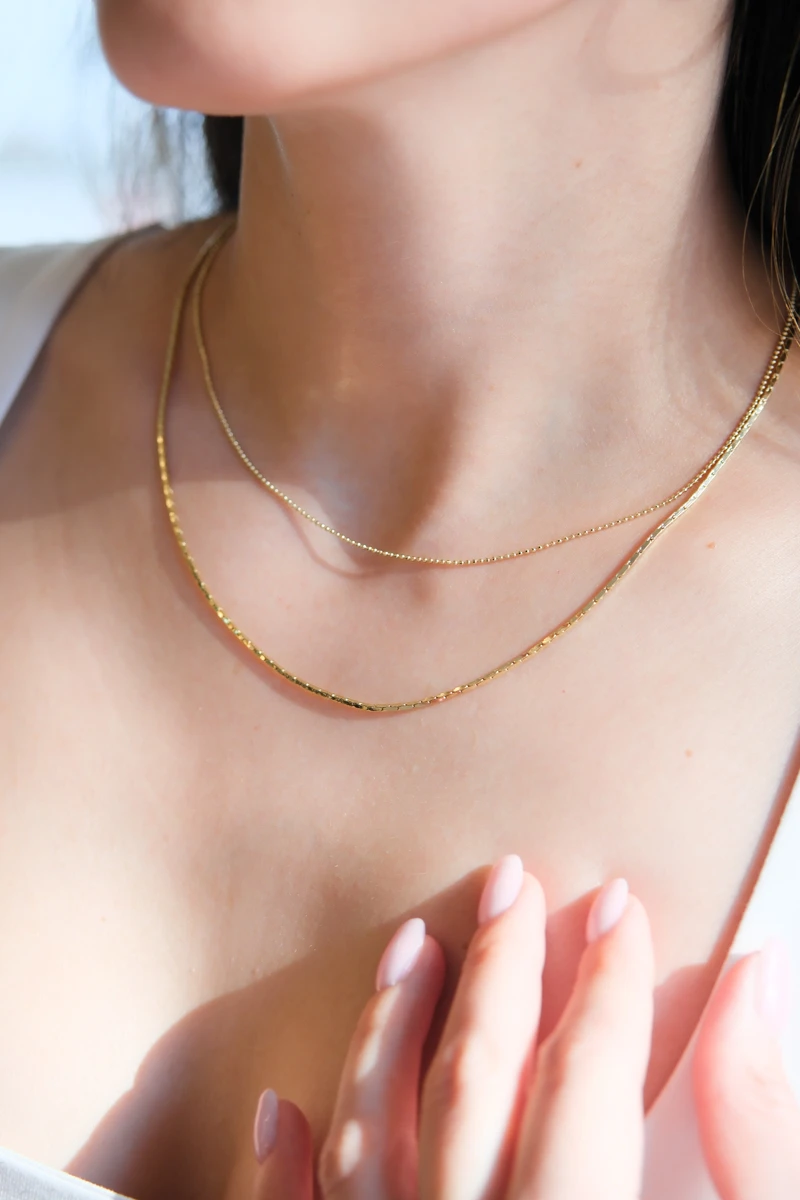 Minimal Topçuk Sıralı Gold Zincir Kolye