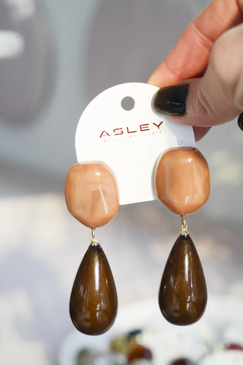 Doğal Taş Görünümlü Tasarım Gold Küpe