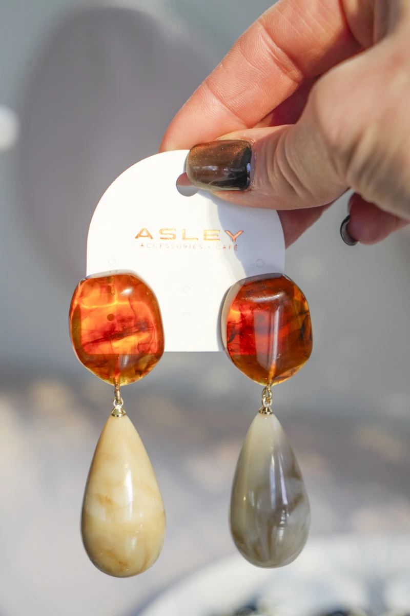 Doğal Taş Görünümlü Tasarım Gold Küpe