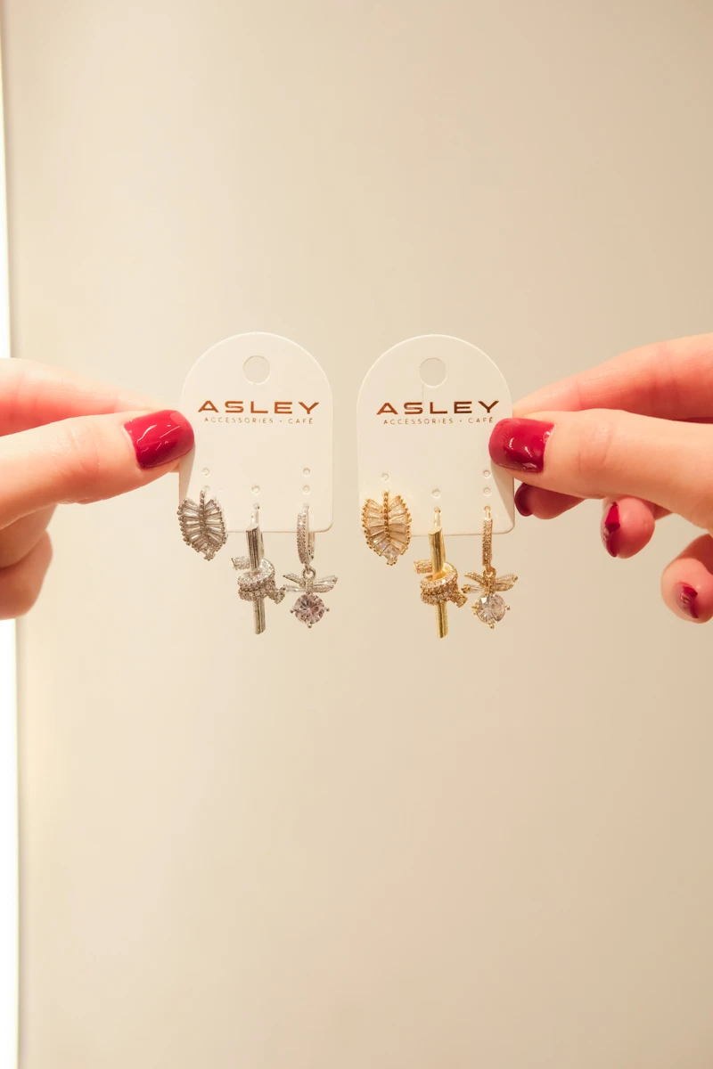 Yaprak Ve Yılan Detaylı Tasarım Üçlü Küpe Seti