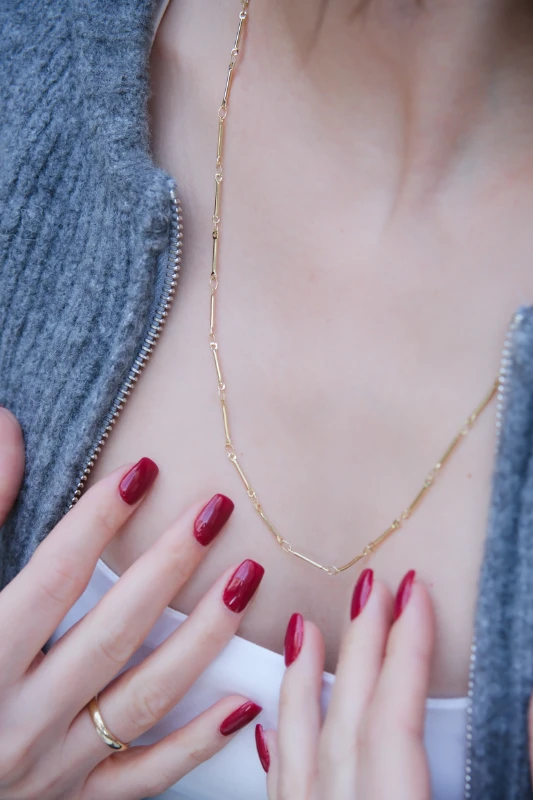 İnce Şerit Sıralı Uzun Gold Kolye