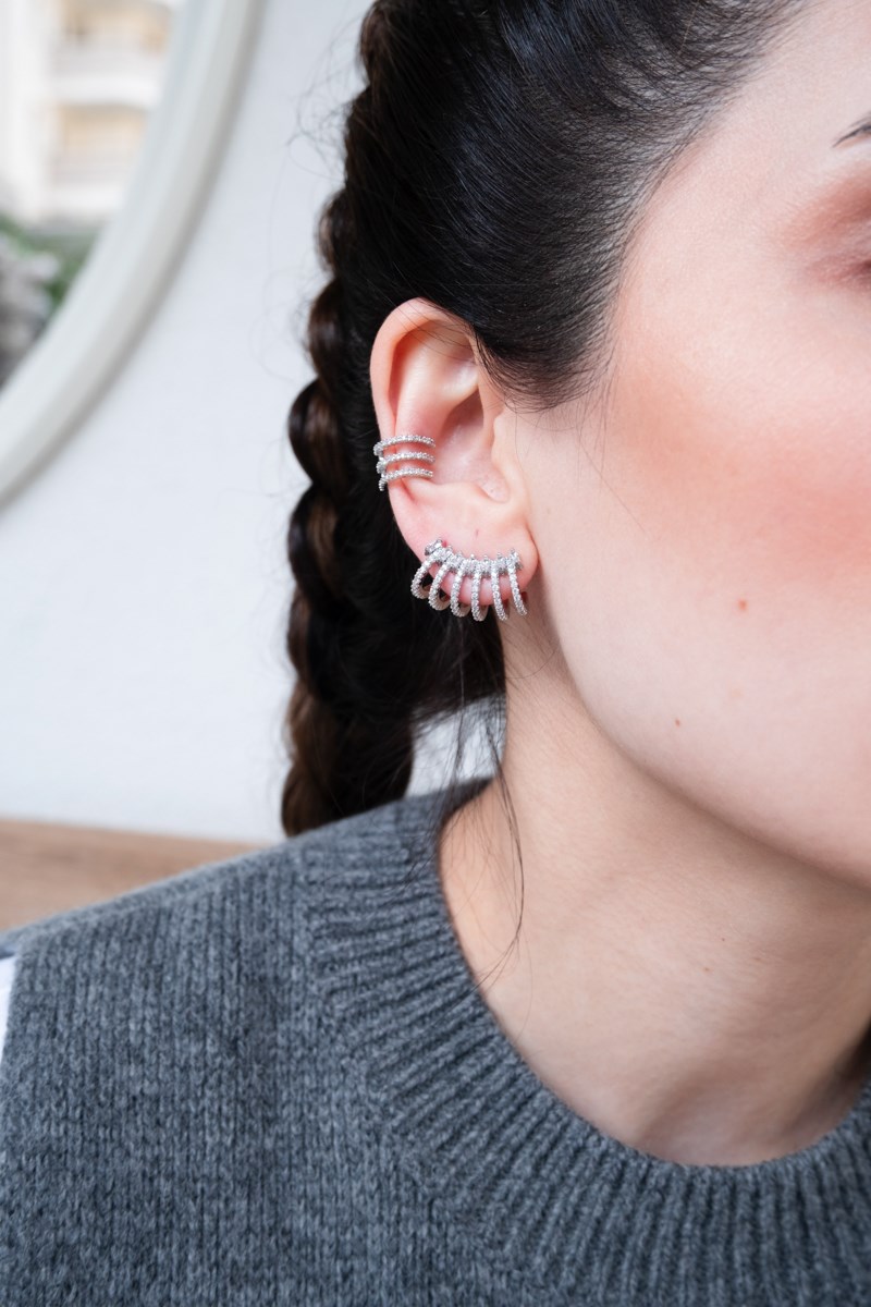 Taşlı Üç Sıra Minimal Kıkırdak Küpe