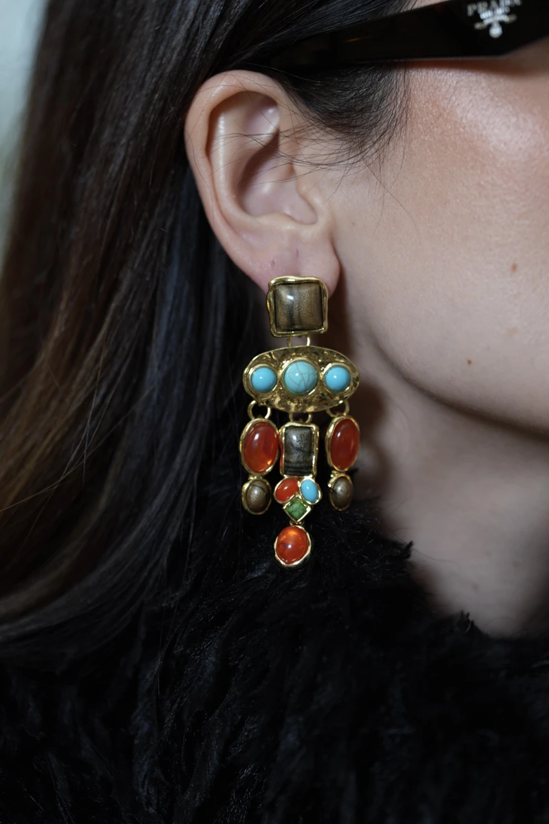 Renkli Doğaltaş Görünümlü Tasarım Sabit Küpe