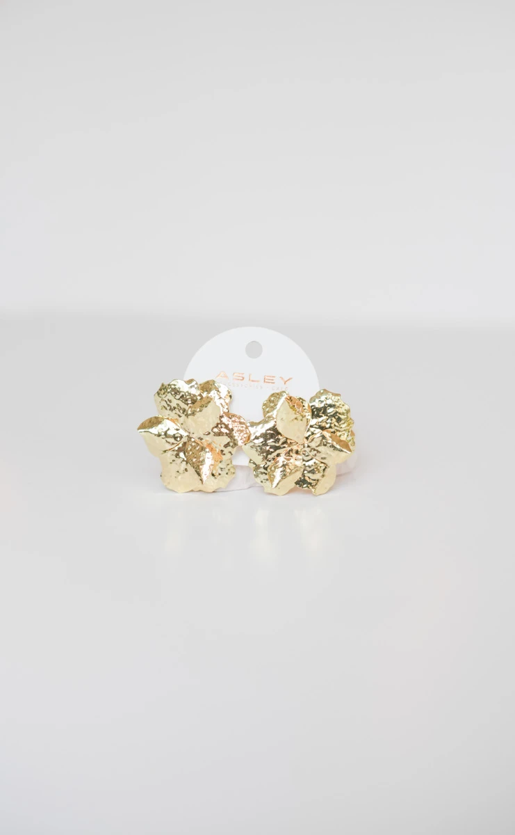 Dokulu Çiçek Tasarım Sabit Küpe