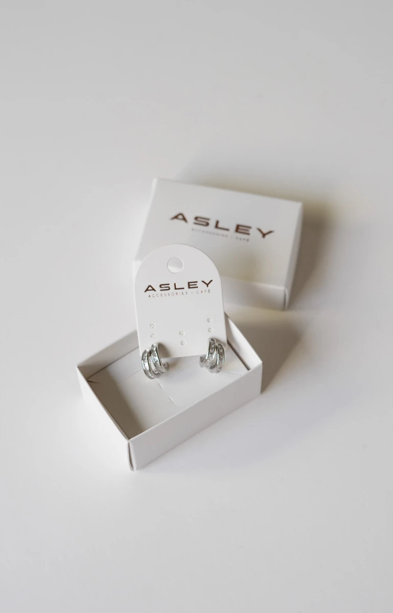 Kare Taş Sıralı İkili Görünüm Minimal Halka Küpe