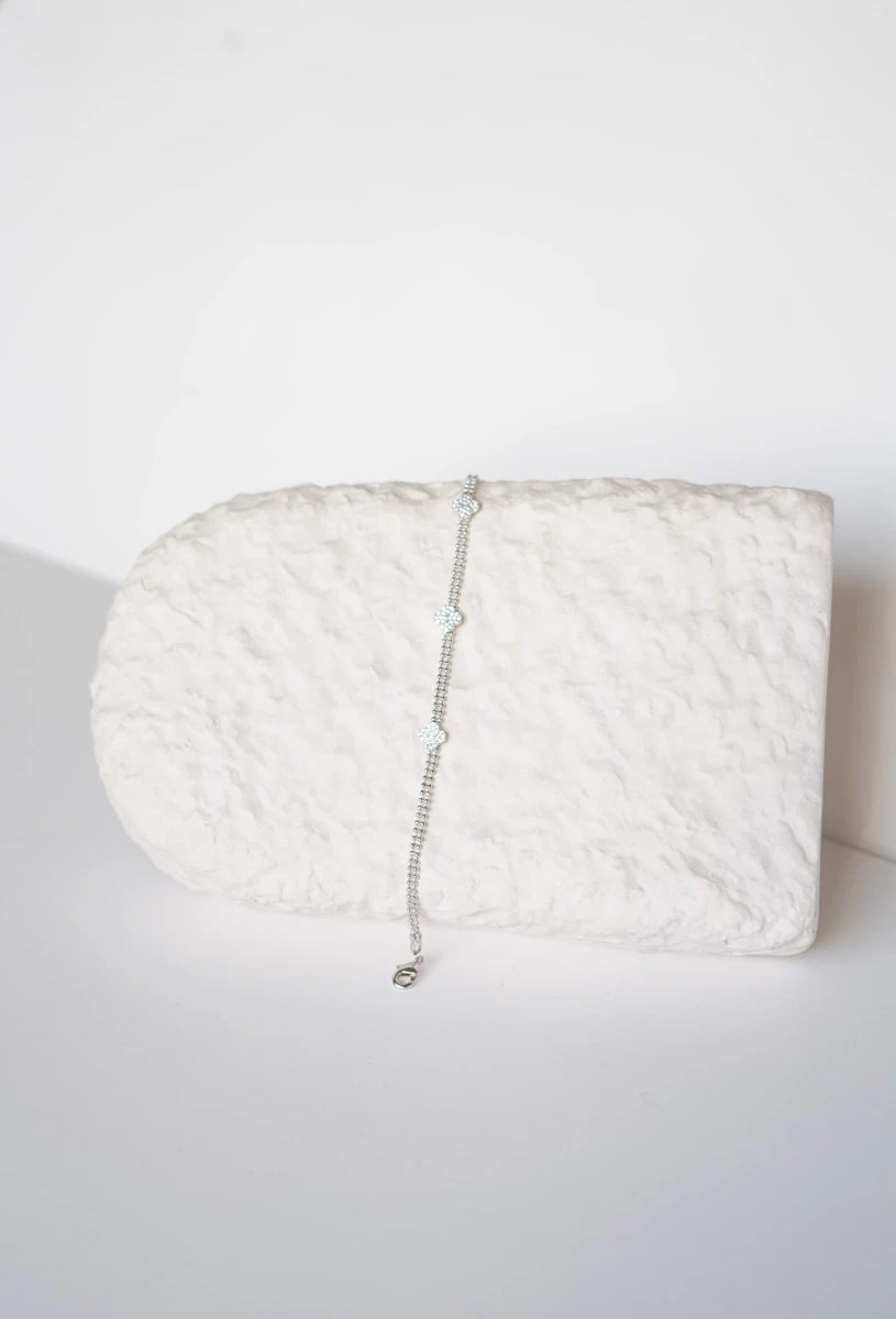 Taşlı Yonca Detaylı Topçuk Zincir Tasarım Bileklik