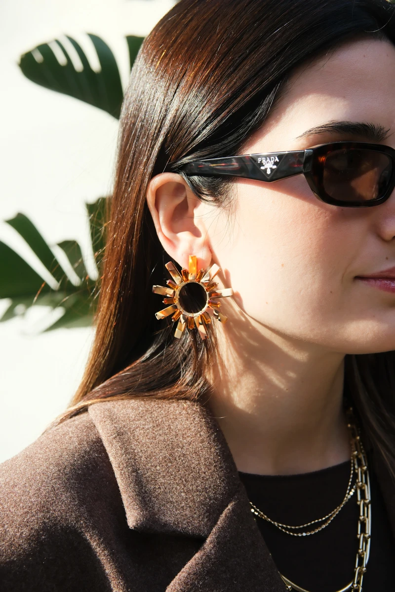 Turuncu Taşlı Güneş Tasarım Gold Küpe