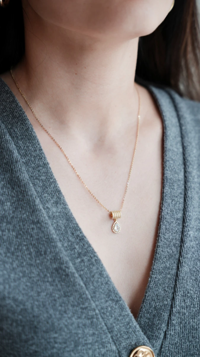 Damla Taş Tasarım İnce Kolye