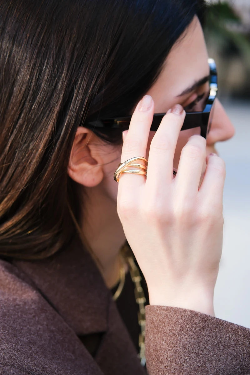 Metal Sarmal Tasarım Gold Yüzük 