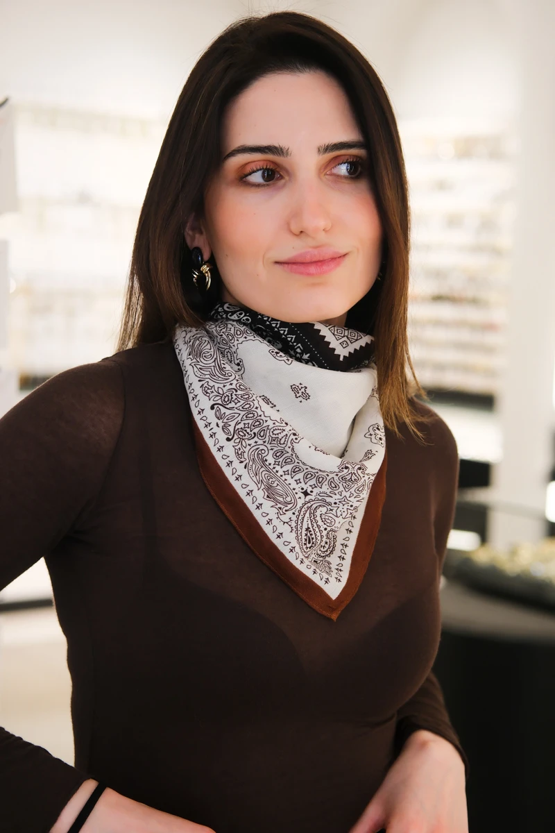 Etnik Desenli Kare Kaşmir Fular (70*70)